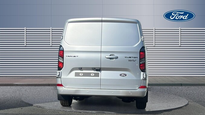 Ford Transit Custom 280 L1 Diesel Fwd 2.0 EcoBlue 136ps H1 Van Limited - Image 6